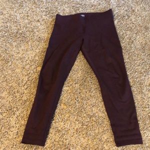 🧣🧣Loft Maroon Legging🧣🧣